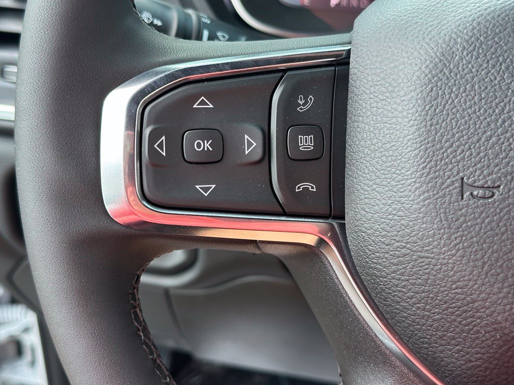 New 2026 RAM 3500 Laramie AWD/4WD image 30