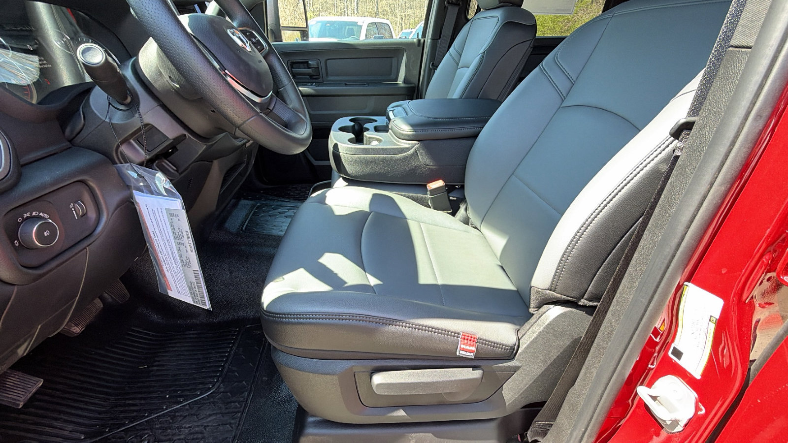 New 2026 RAM 5500 Tradesman w/ Chrome Appearance Group image 16