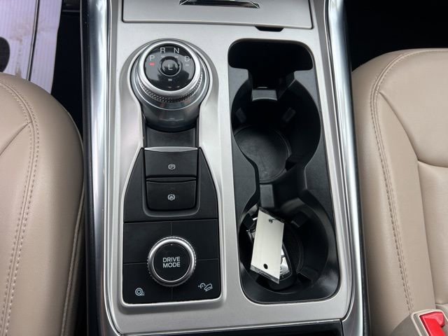 Used 2022 Ford Explorer XLT w/ Equipment Group 202A image 33
