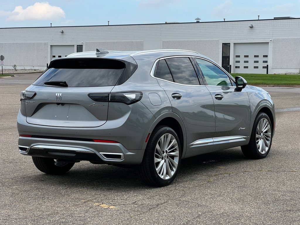 Used 2024 Buick Envision Avenir AWD/4WD image 44