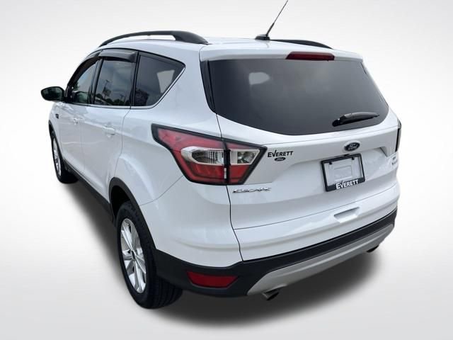 Used 2017 Ford Escape SE w/ Equipment Group 201A FWD image 7