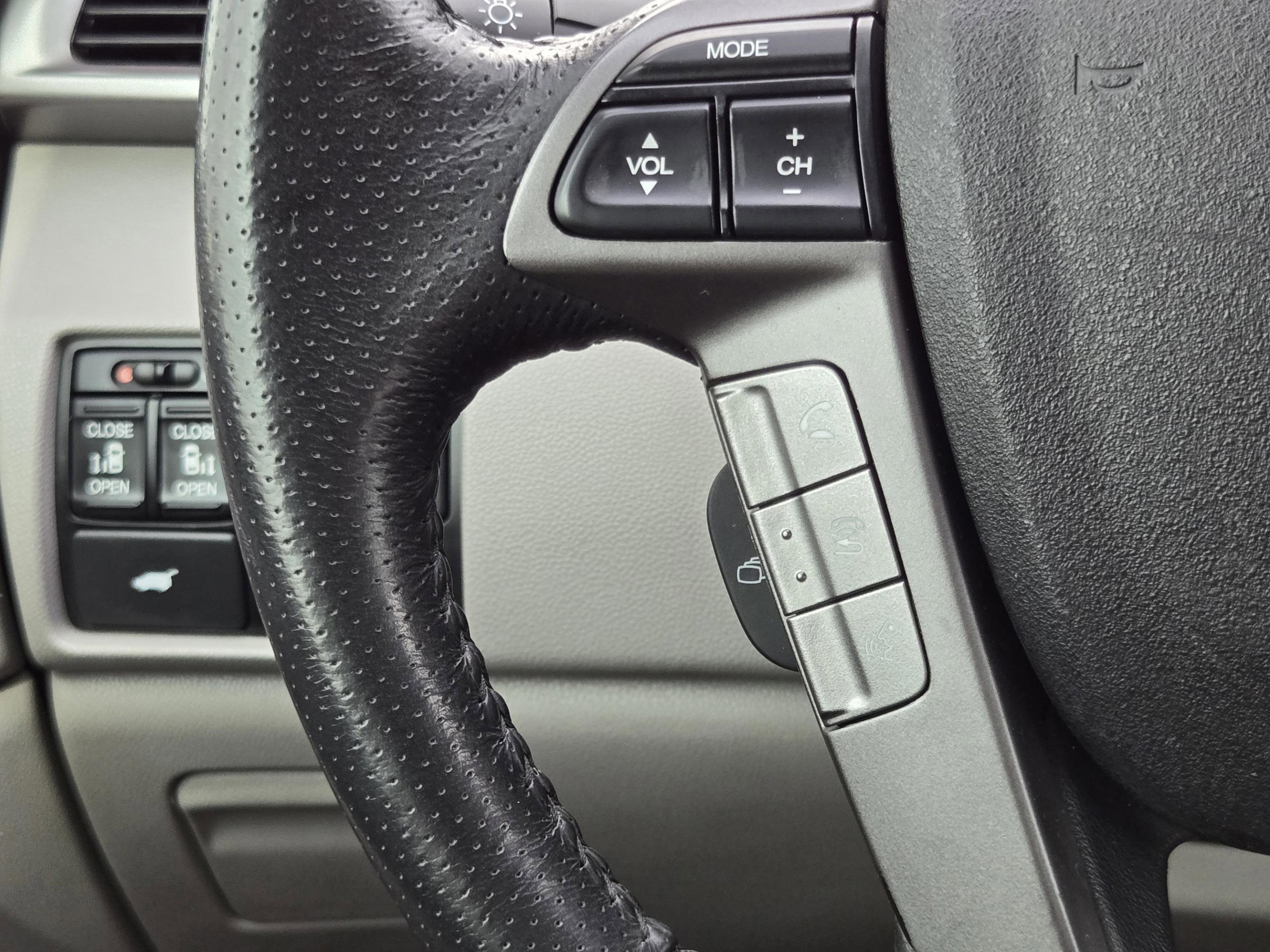 Used 2015 Honda Odyssey EX-L image 23