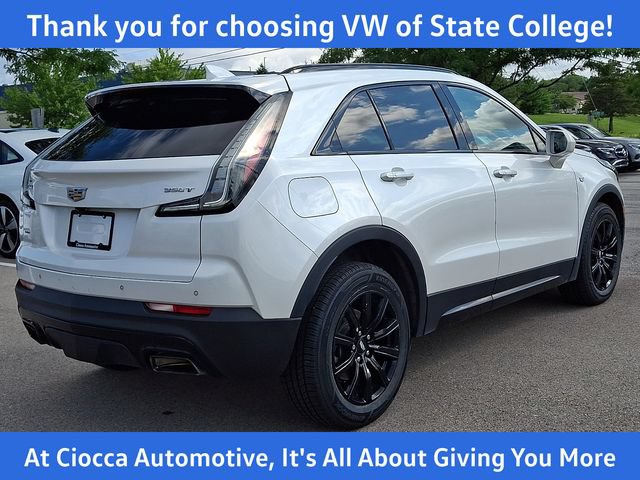 Used 2020 Cadillac XT4 Sport w/ Driver Awareness Package AWD/4WD image 9