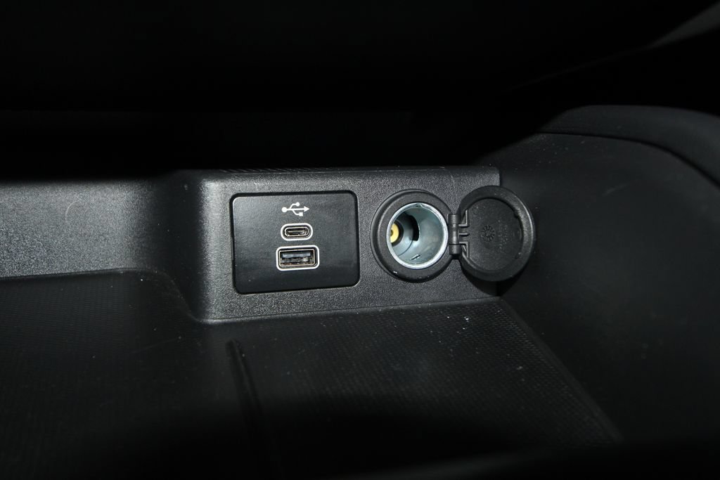Used 2024 Ford Escape Active AWD/4WD image 17