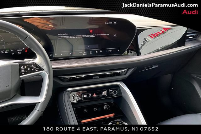 Used 2025 Audi Q5 Premium w/ Convenience Package AWD/4WD image 6
