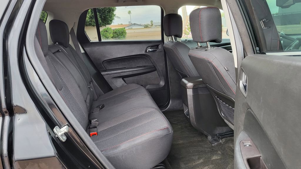 Used 2017 GMC Terrain SLE image 19