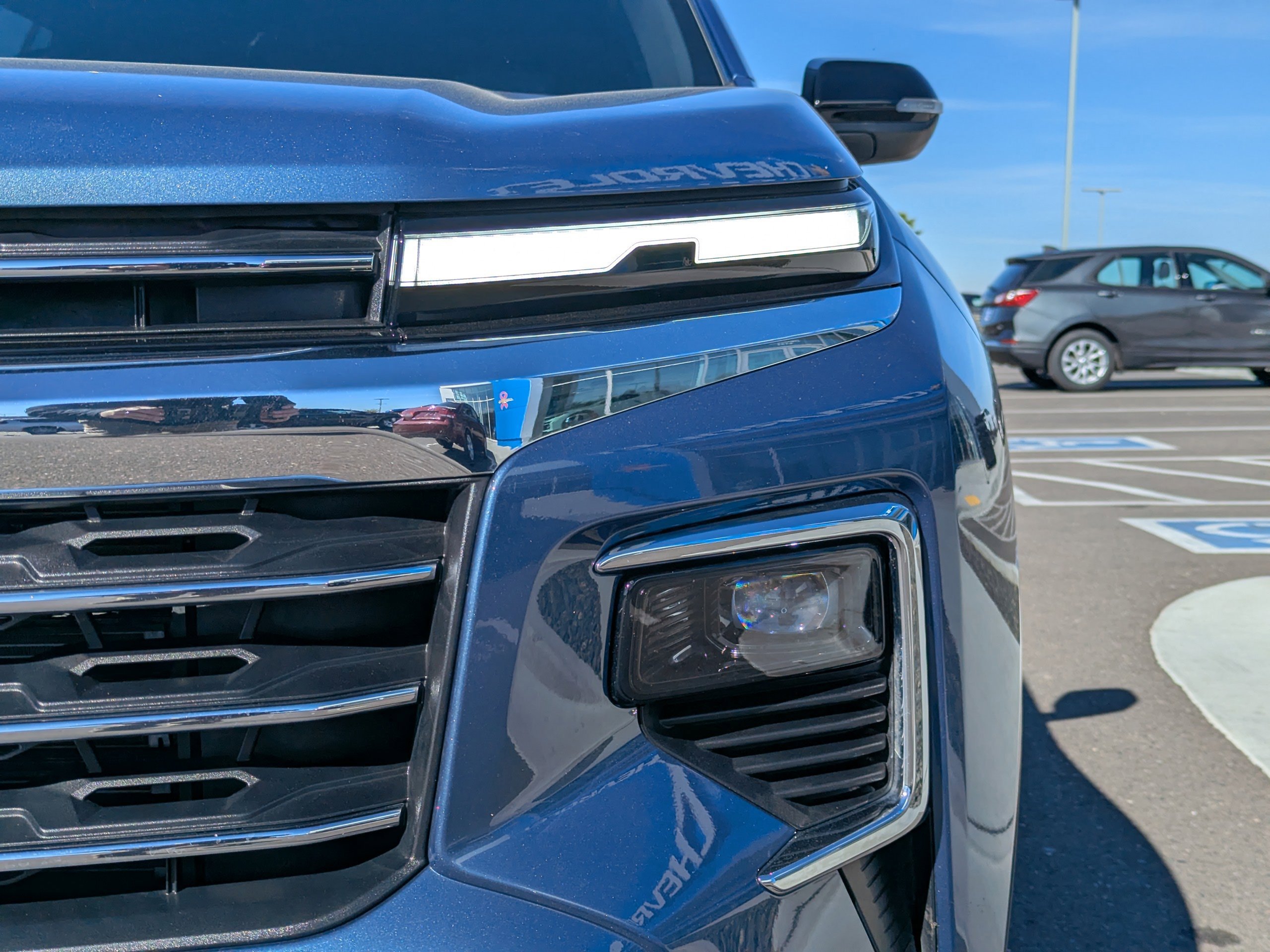Certified 2025 Chevrolet Traverse LT AWD/4WD image 47