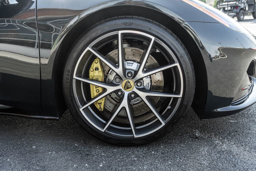 Used 2024 Lotus Emira First Edition image 5