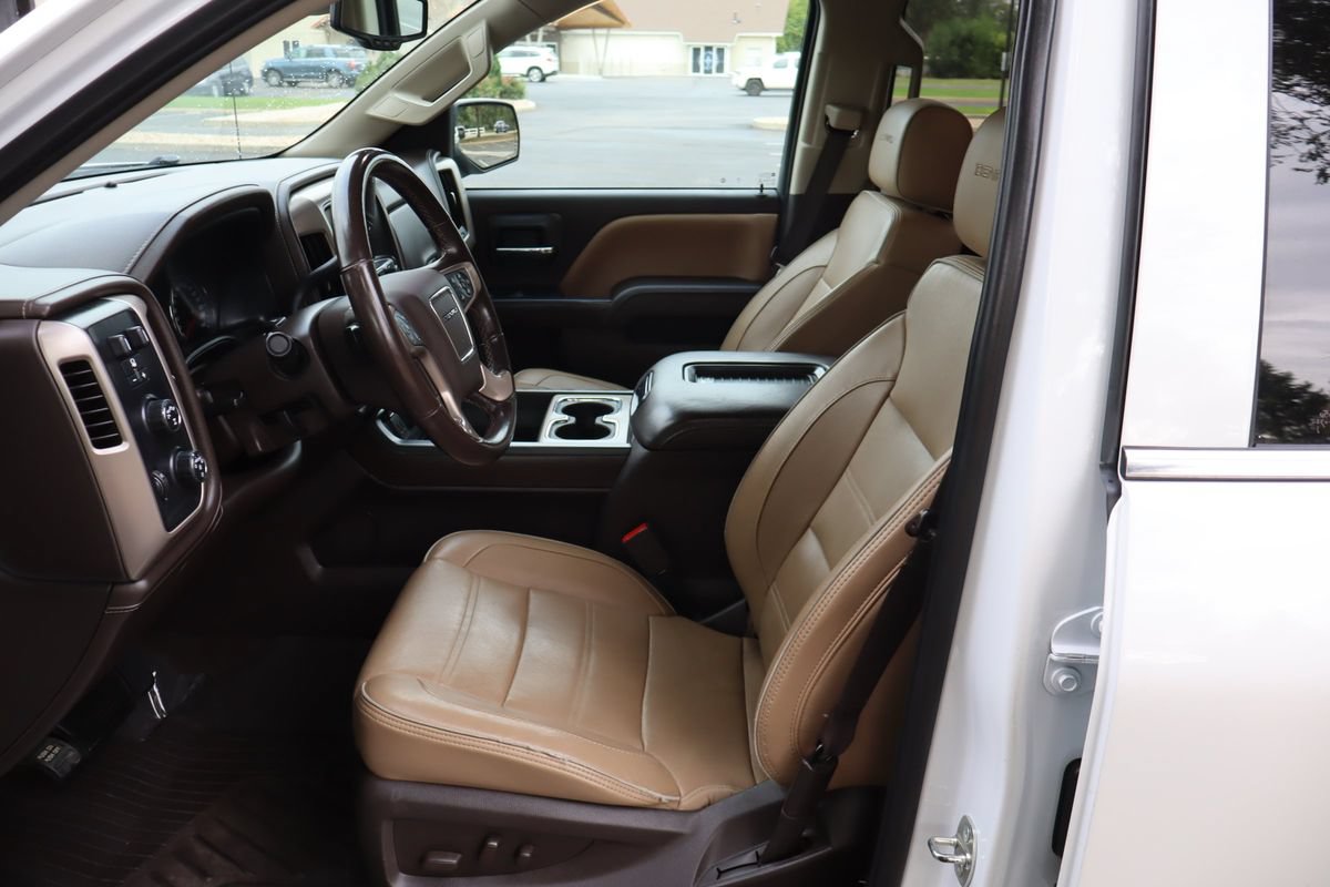Used 2018 GMC Sierra 1500 Denali AWD/4WD image 19