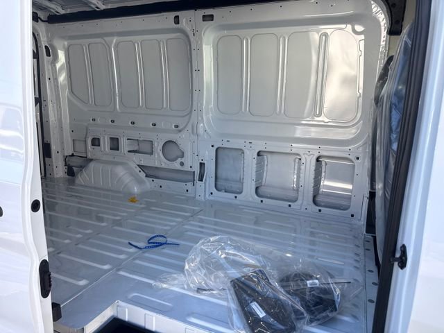 New 2026 Ford Transit 250 148 Medium Roof image 10