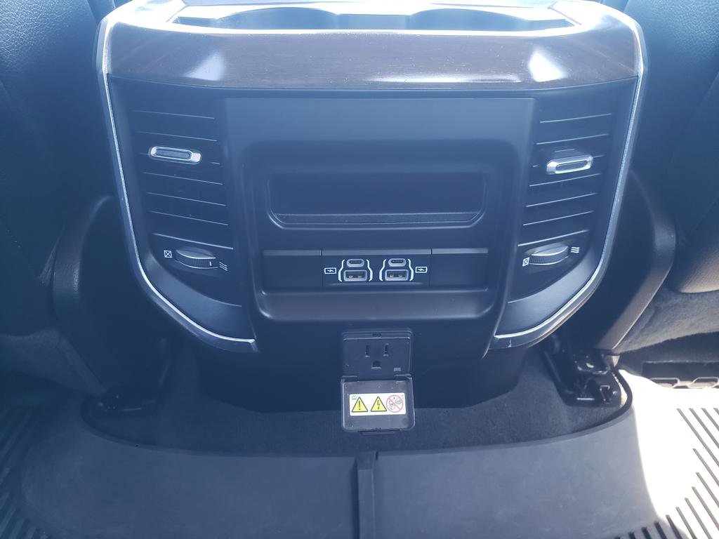 Used 2022 RAM 1500 Laramie image 13