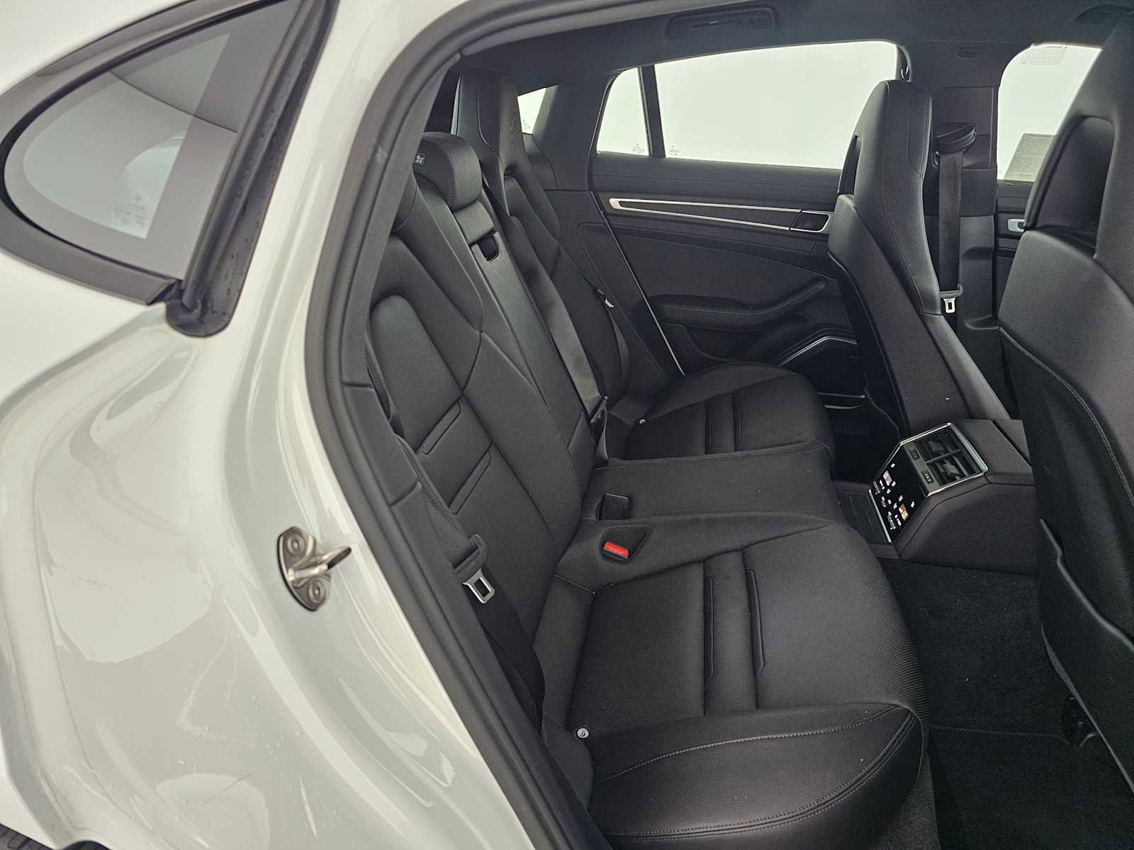 Used 2023 Porsche Panamera Platinum Edition image 12