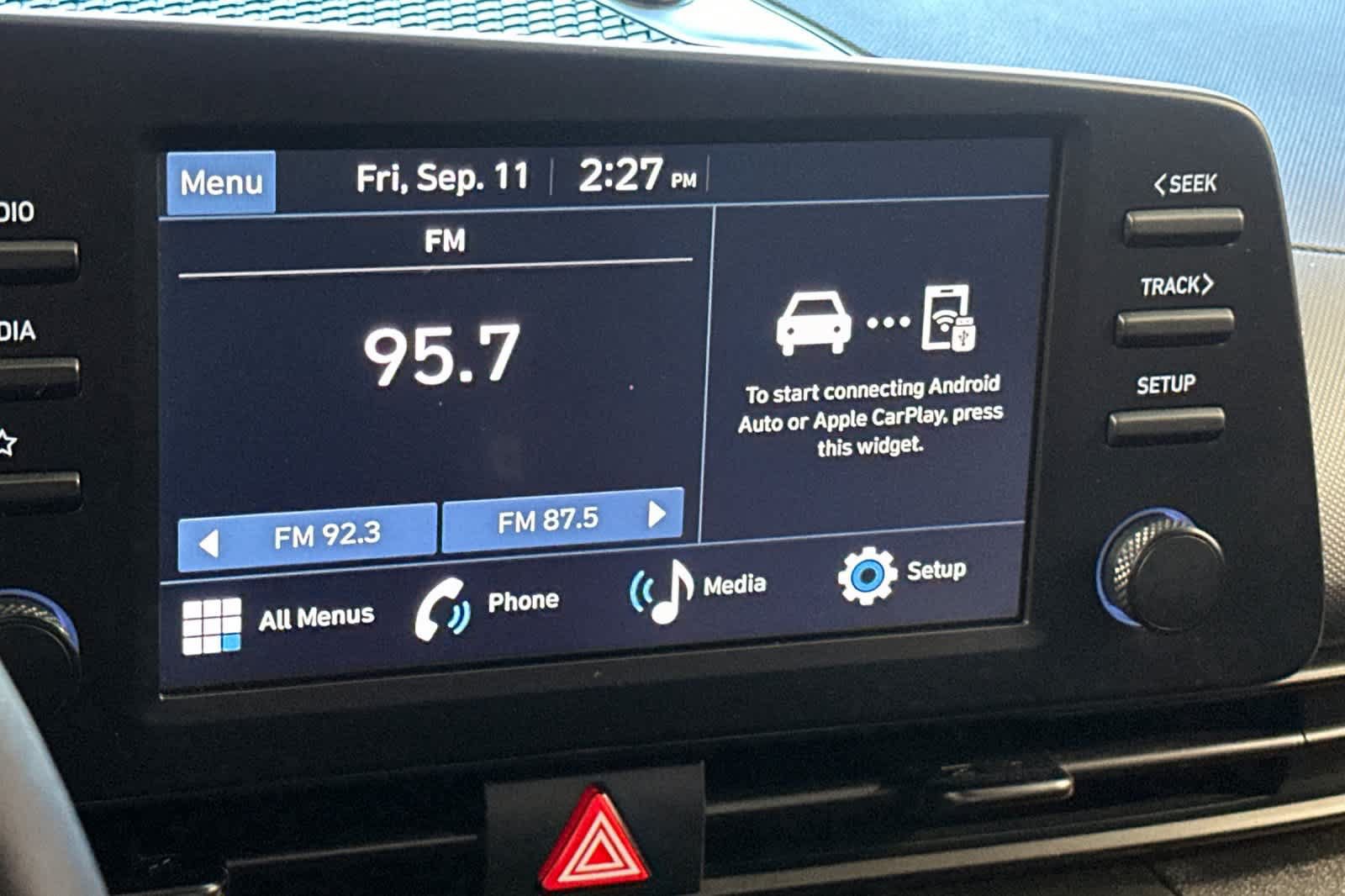 Used 2026 Hyundai Elantra Sport FWD image 19