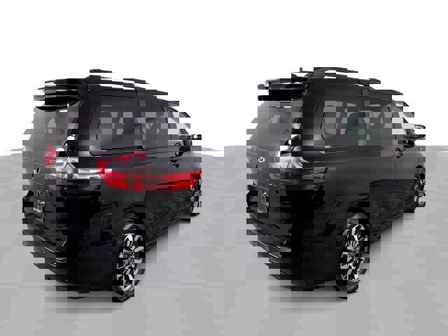 Used 2020 Toyota Sienna LE image 8