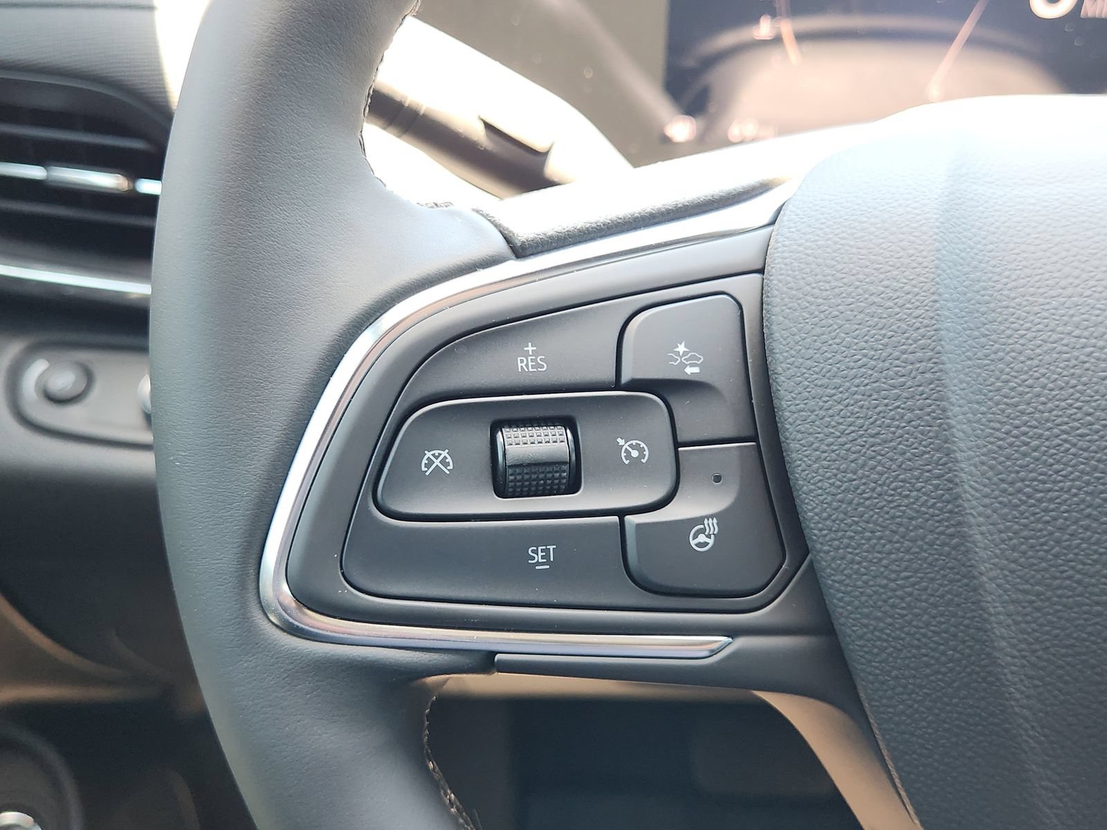 New 2026 Buick Envista Sport Touring w/ Convenience I Package FWD image 32