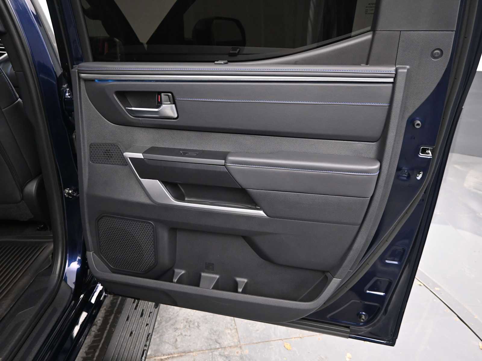 Used 2023 Toyota Tundra Platinum image 22