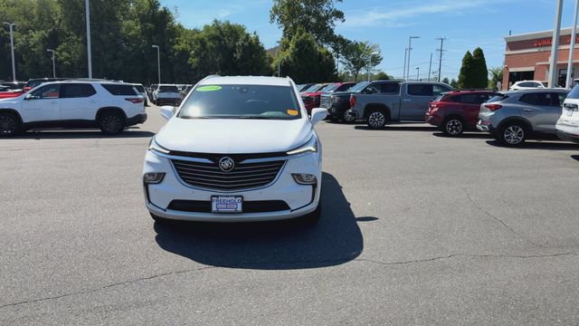 Certified 2024 Buick Enclave Essence FWD image 3