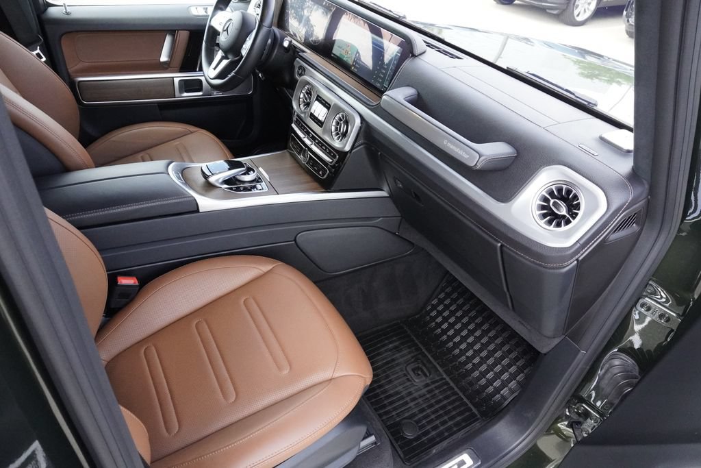 Used 2021 Mercedes-Benz G 550 image 22