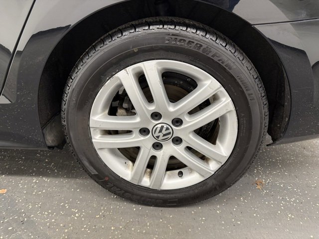 Used 2015 Volkswagen Jetta S w/ Welcome Package image 17