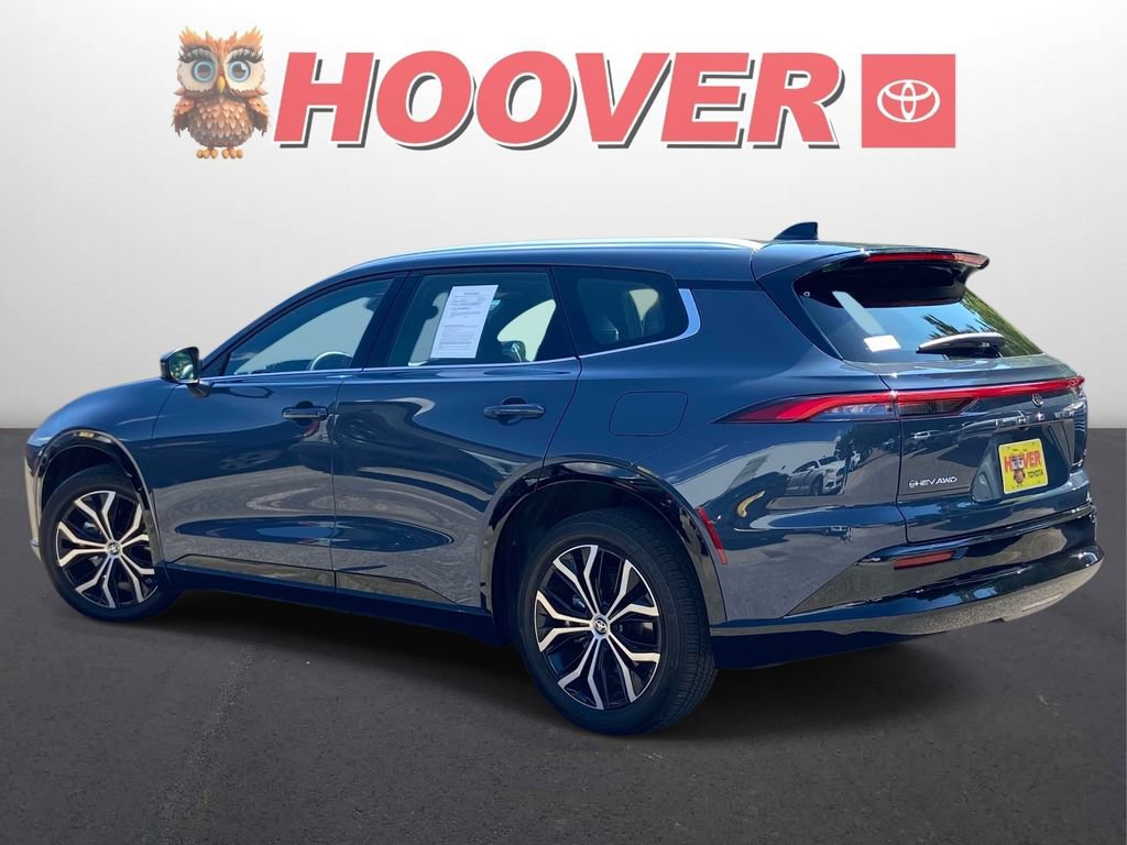 Used 2025 Toyota Crown Signia AWD/4WD image 9