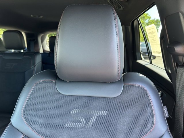 New 2025 Ford Explorer ST image 23