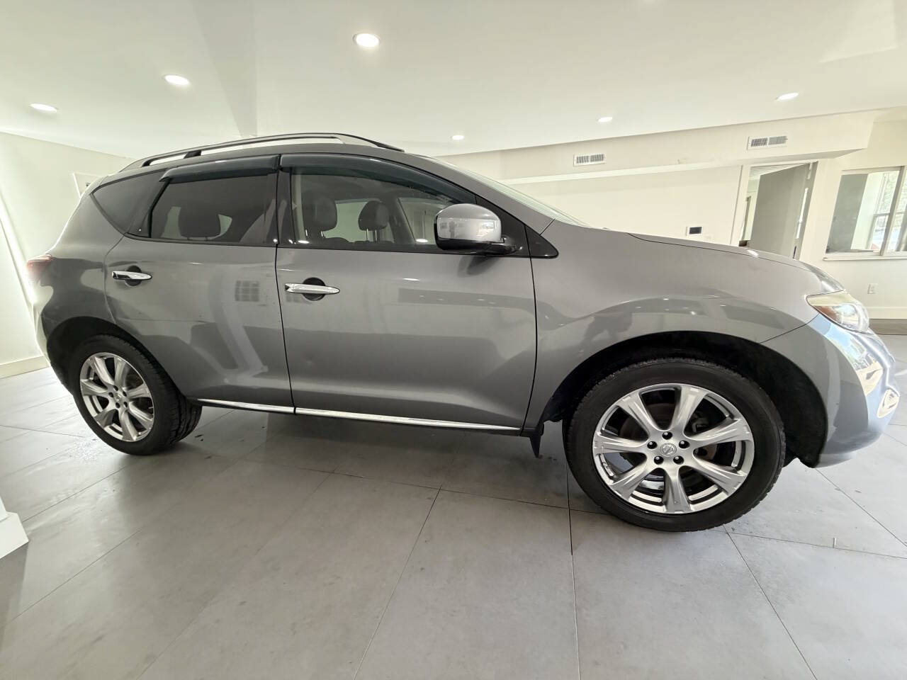 Used 2014 Nissan Murano LE w/ Platinum Edition Package AWD/4WD image 7