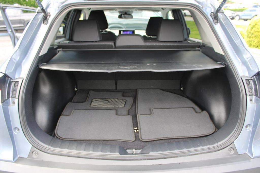 Used 2023 Toyota Corolla Cross LE w/ Moonroof Package AWD/4WD image 34