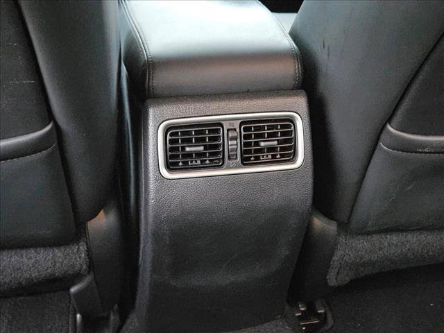 Used 2015 Nissan Altima 2.5 SL w/ Moonroof Package image 18