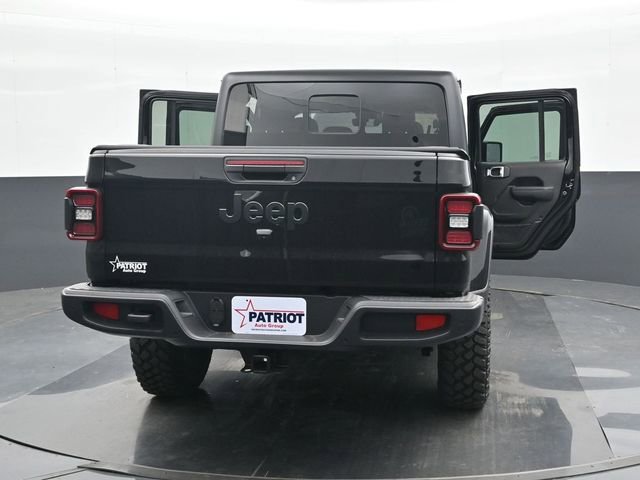 Used 2024 Jeep Gladiator Sport image 44
