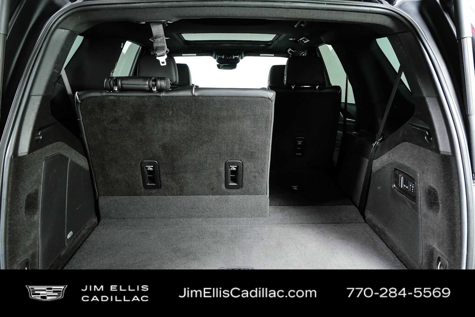 Certified 2024 Cadillac Escalade Sport AWD/4WD image 33