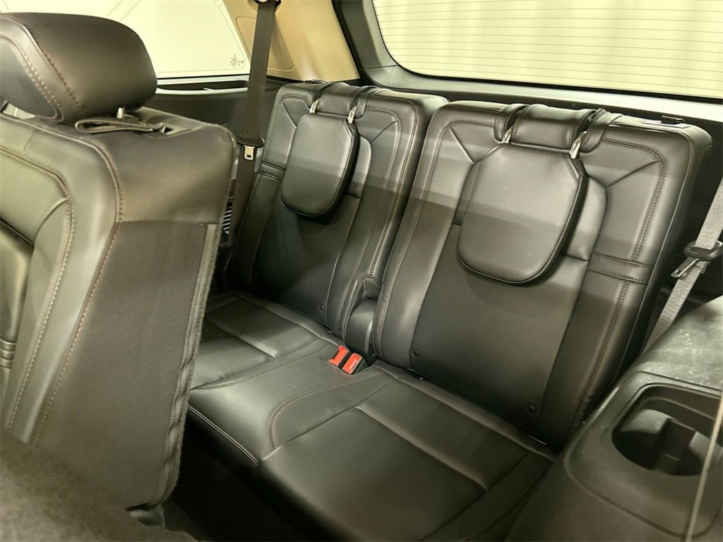 Used 2020 Lincoln Aviator Reserve w/ Equipment Group 202A image 22