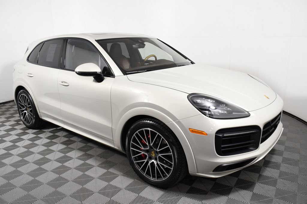 Used 2021 Porsche Cayenne GTS AWD/4WD image 8