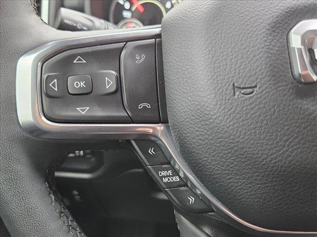 Used 2025 RAM 1500 Laramie w/ Sport Appearance Package AWD/4WD image 17