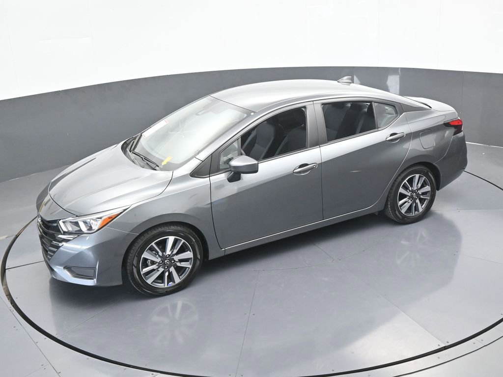 Used 2023 Nissan Versa SV image 45