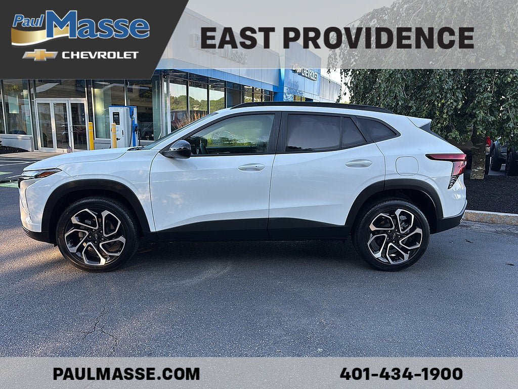 Certified 2024 Chevrolet Trax RS w/ Sunroof Package FWD image 4
