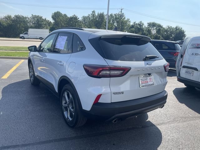Used 2025 Ford Escape ST-Line Select AWD/4WD image 31