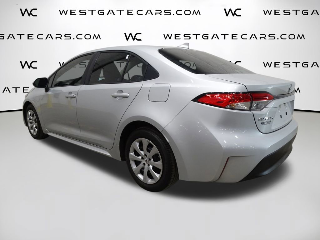 Used 2023 Toyota Corolla LE image 5
