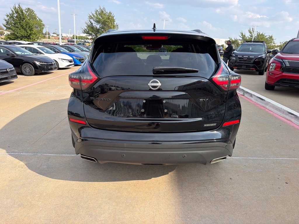 Used 2023 Nissan Murano SV w/ SV Midnight Edition Package FWD image 4