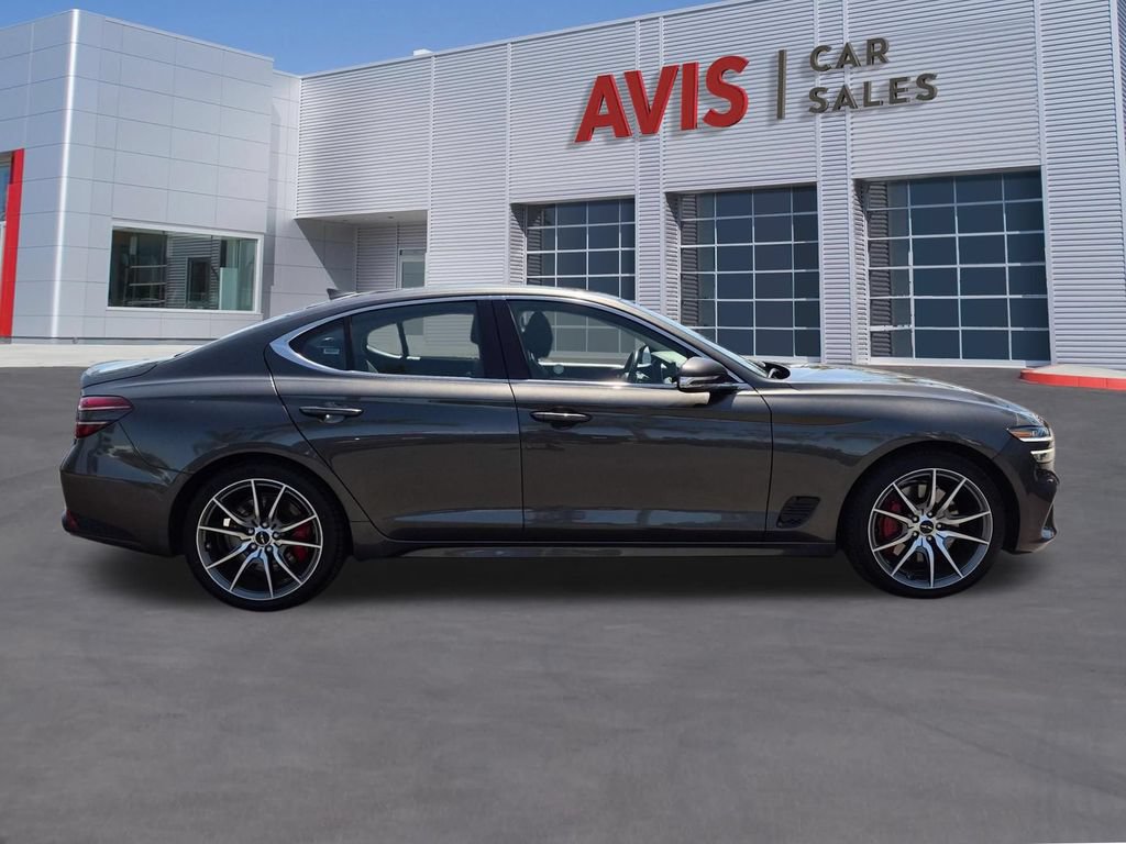 Used 2025 Genesis G70 2.5T RWD image 5