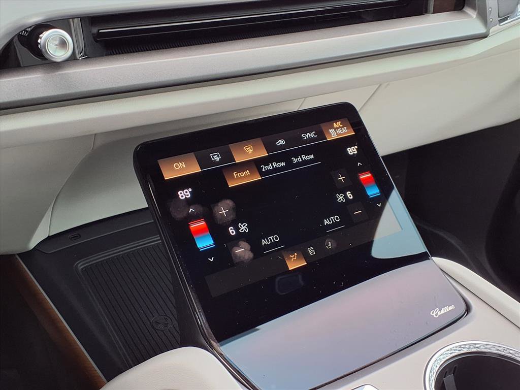 New 2026 Cadillac Vistiq Sport image 18