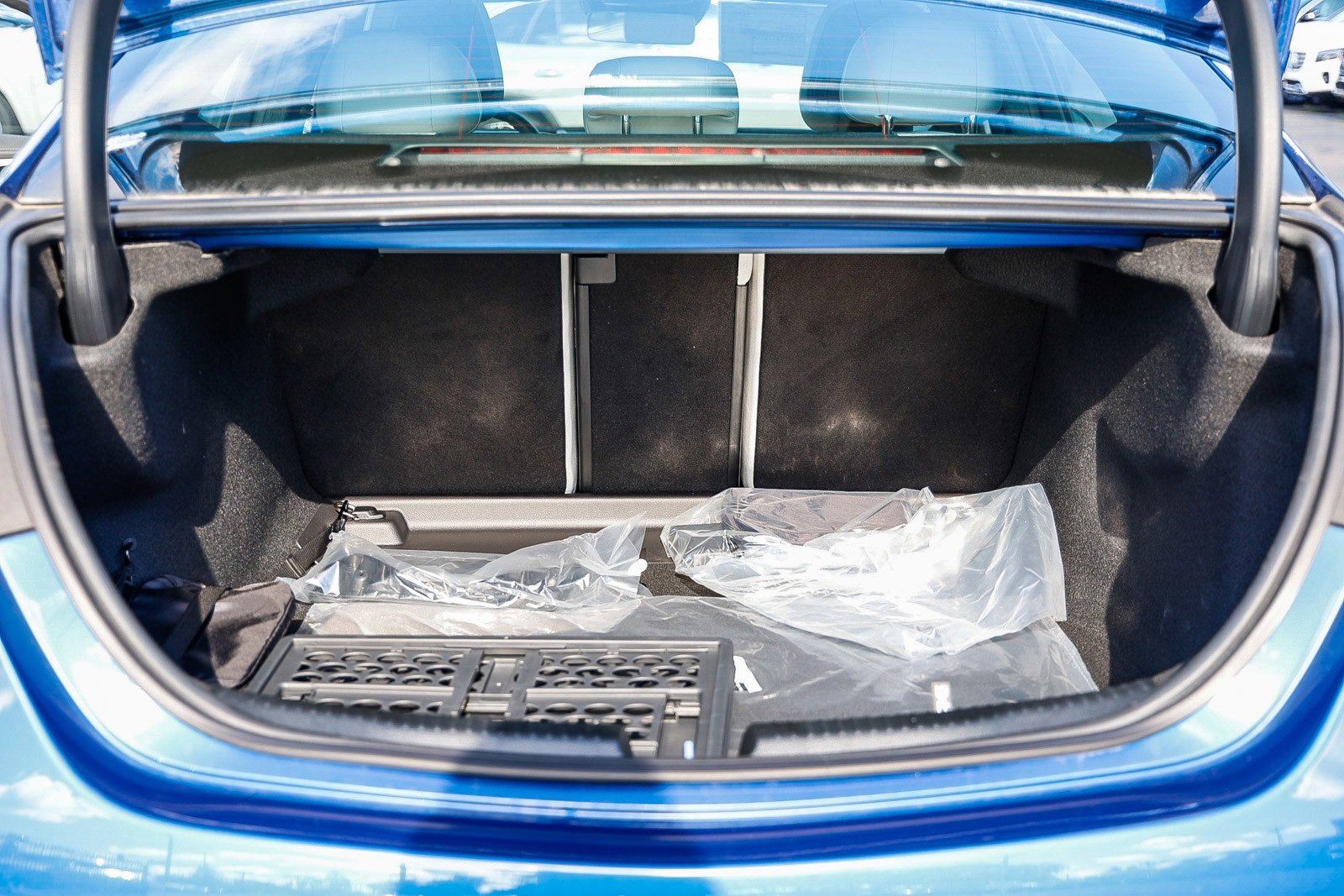 Used 2024 Mercedes-Benz C 300 Sedan image 27