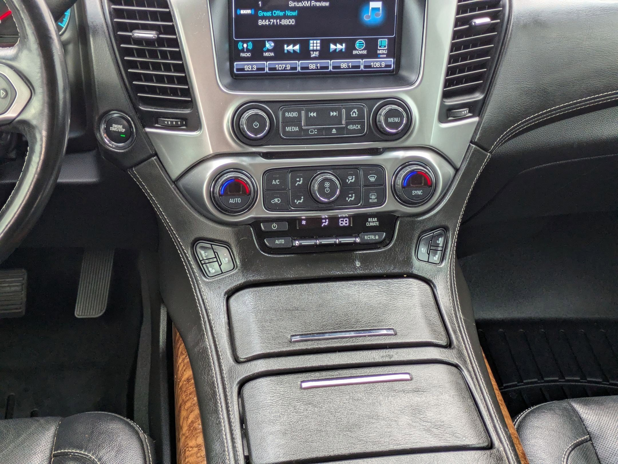 Used 2019 Chevrolet Suburban Premier w/ RST Edition image 18