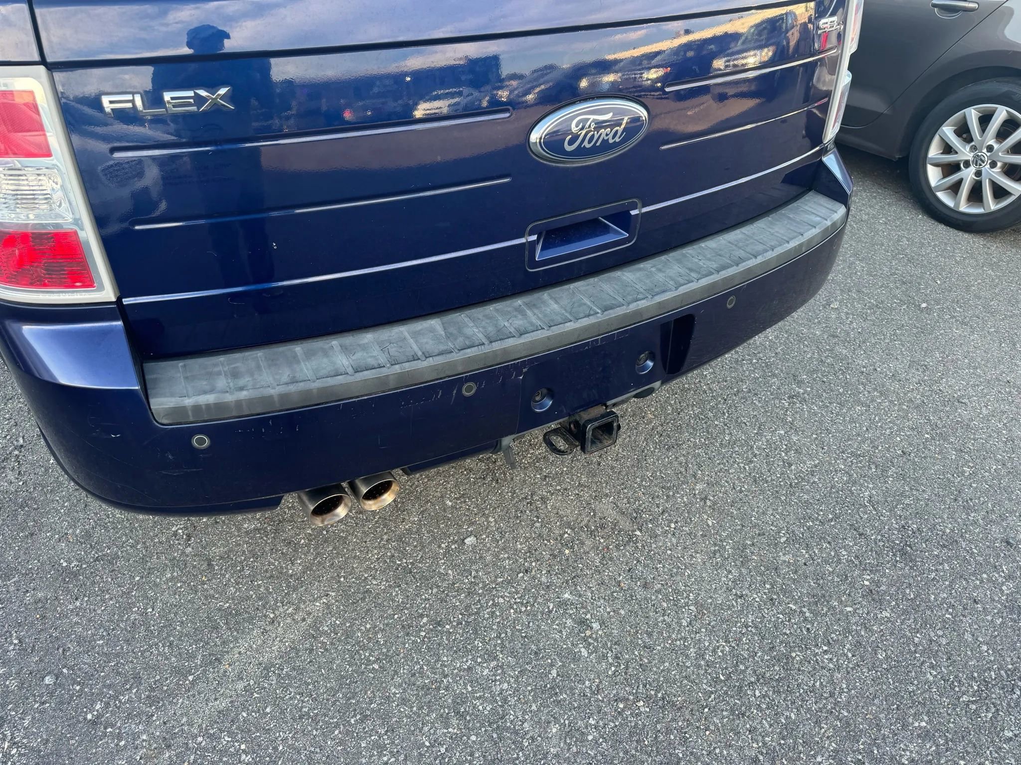 Used 2011 Ford Flex SEL w/ Rapid Spec Order Code image 12