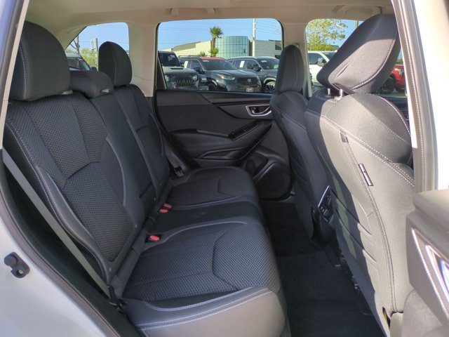Used 2019 Subaru Forester Premium AWD/4WD image 20