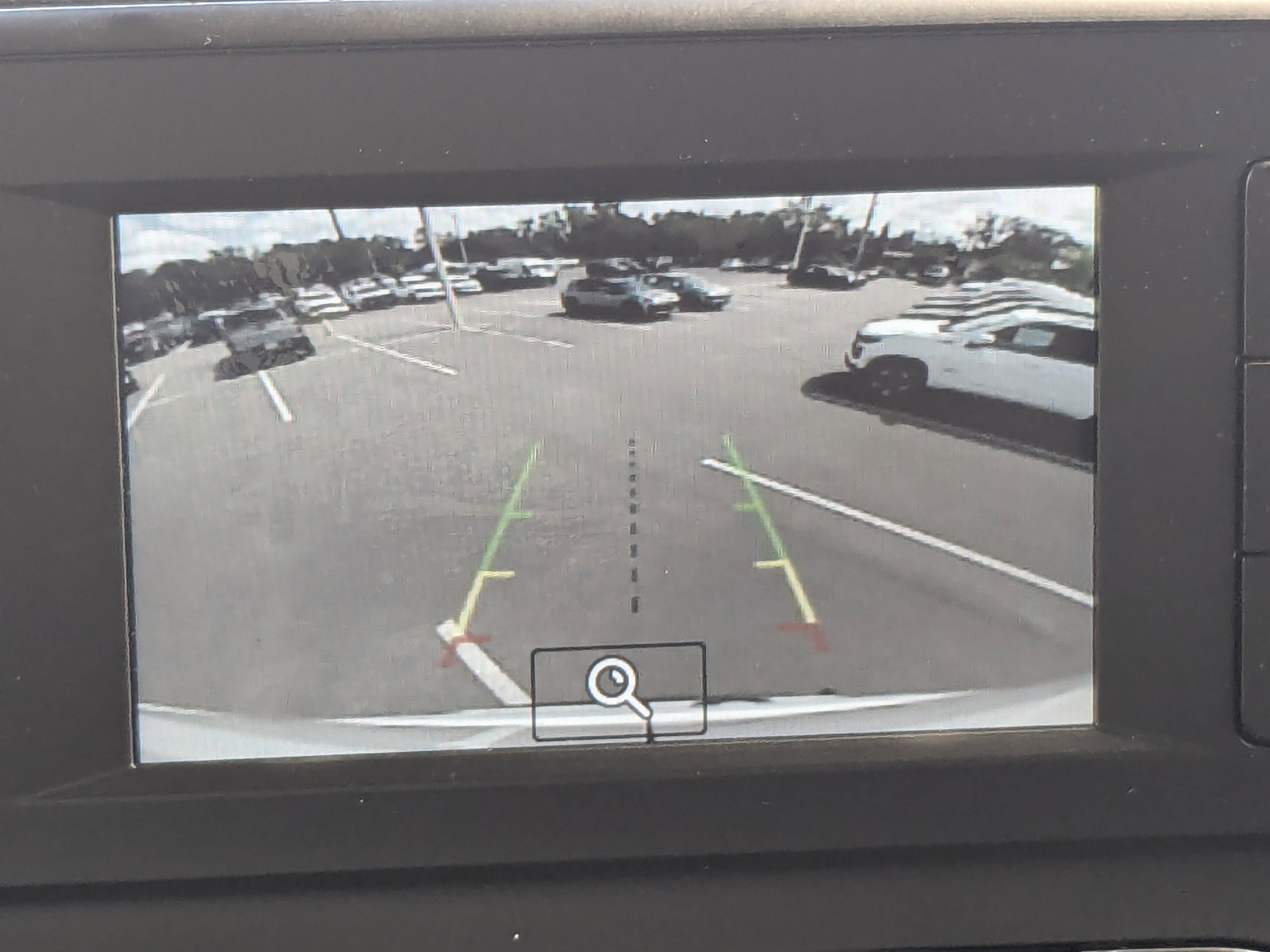 Used 2024 Ford Transit 250 Medium Roof w/ Load Area Protection Package image 25