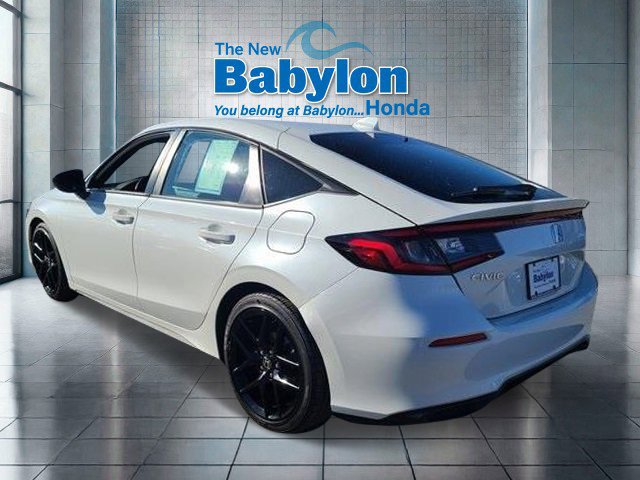 Used 2023 Honda Civic Sport image 3