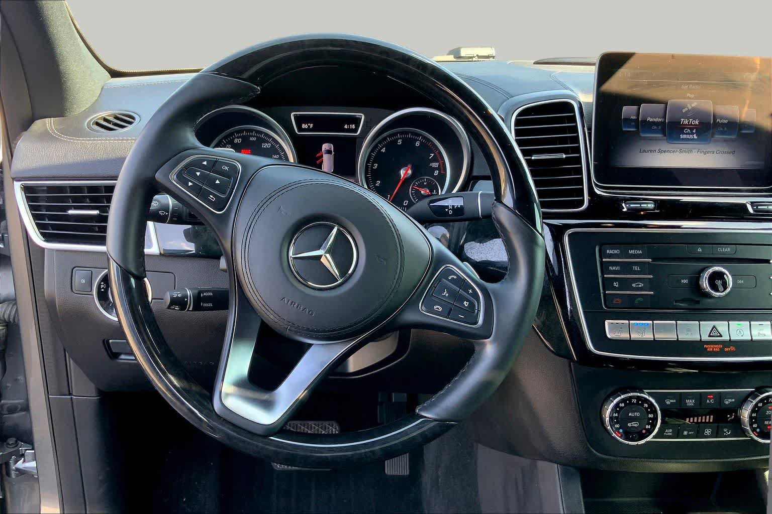 Used 2018 Mercedes-Benz GLS 450 4MATIC image 6