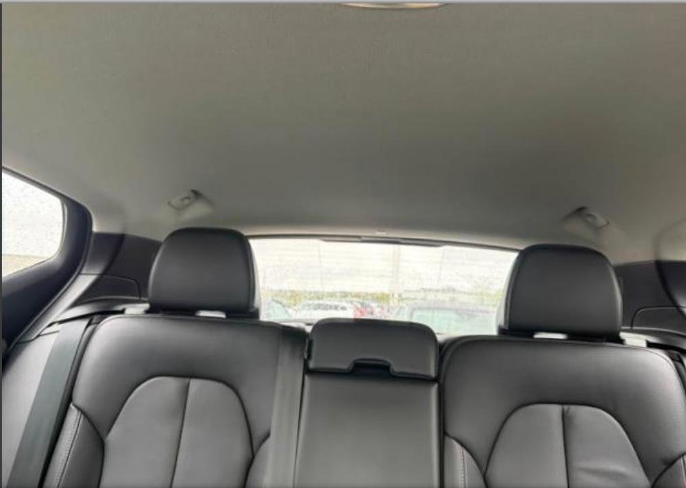 Used 2023 Volvo XC40 B5 Core w/ Convenience Package AWD/4WD image 18