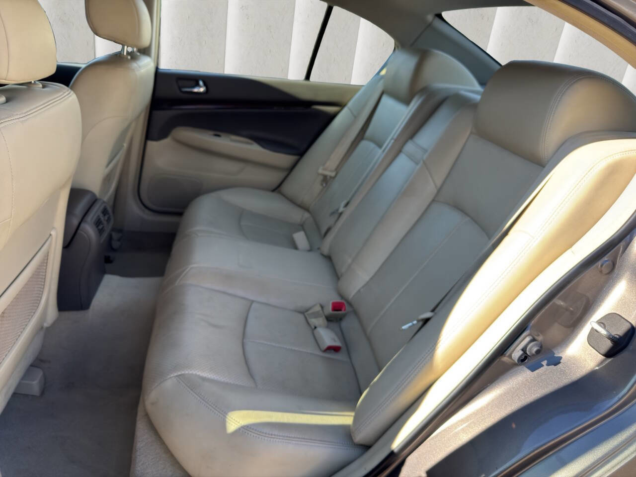 Used 2012 INFINITI G37 x Sedan w/ Premium Pkg image 11