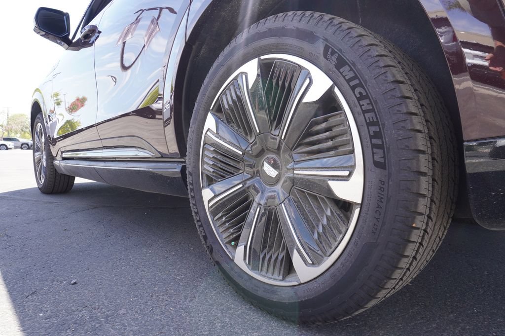 New 2025 Cadillac Escalade IQ Sport 1 w/ Smart Trailering package AWD/4WD image 7